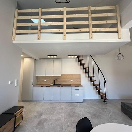 Dwupietrowy Loft Fabryka Welny 2 # Nestapartamenty Bielsko-Biala Bagian luar foto