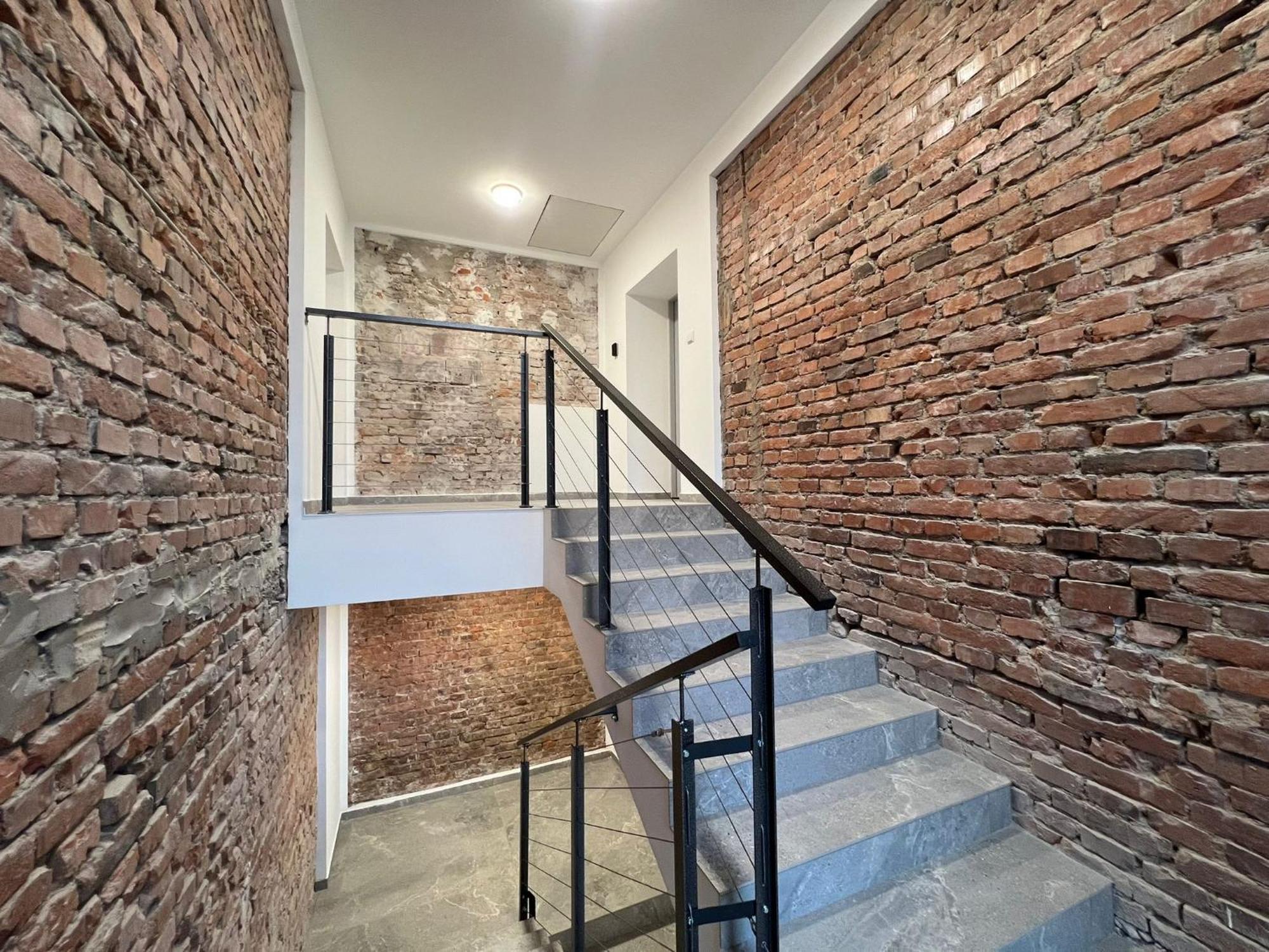 Dwupietrowy Loft Fabryka Welny 2 # Nestapartamenty Bielsko-Biala Bagian luar foto