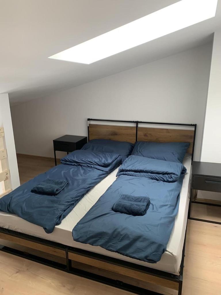 Dwupietrowy Loft Fabryka Welny 2 # Nestapartamenty Bielsko-Biala Bagian luar foto